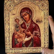 Икона Божией матери "Троеручица" в подарок — фотография 1