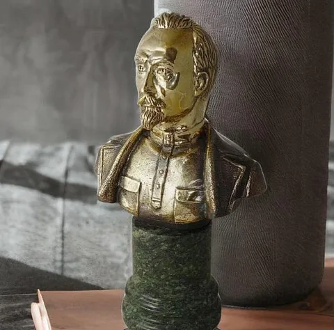 Подарочный бюст «Дзержинский» №2 из бронзы