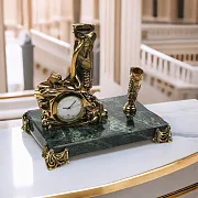 На память: Бронзовые часы «Шахтёрские» с одним пеналом — фотография 1
