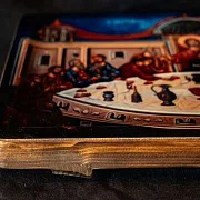 Икона авторская "Тайная вечеря" Дерево в подарок — фотография 5