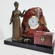Часы «Хозяйка Медной горы» с яшмой и долеритом — необычный подарок — фотография 2