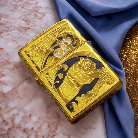 Зажигалка Zippo "Хищник" № 2 — необычный подарок