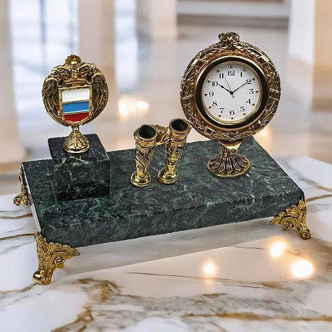Часы «Элина» с гербом ФСО и подставками — оригинальный подарок