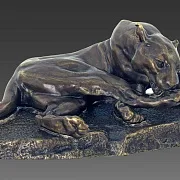 На память: Бронзовая композиция «Львица» — фотография 2