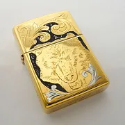 Зажигалка Zippo оригинал "Охота на медведя" в подарок — фотография 2