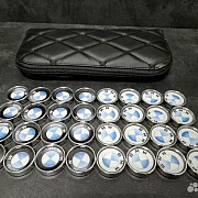 На память: Комплект стальных фишек для нард «BMW» — фотография 2