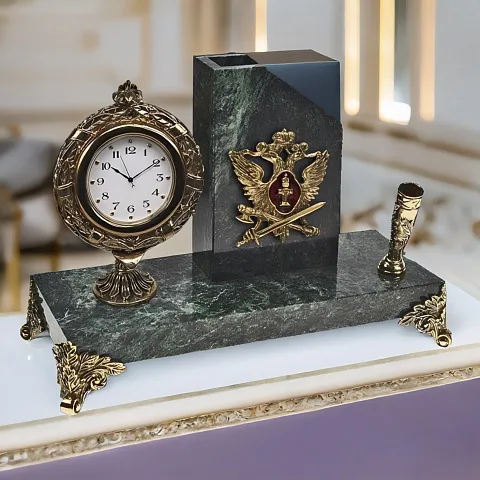 Часы «Элина» с орлом УИС и подставкой в подарок