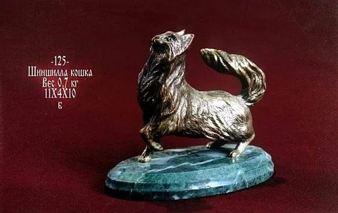 Скульптура «Кошка шиншилла» на змеевике — оригинальный подарок