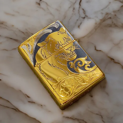 Подарочная зажигалка Zippo с гравировкой "Пантера" №2