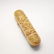 Флешка «Лилия» с гравировкой по дереву — красивый подарок — фотография 2